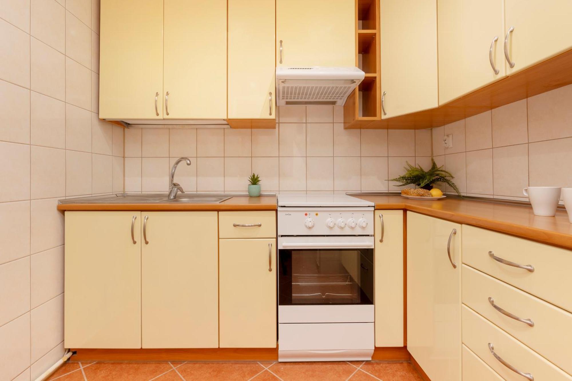 Bright & Cozy Apartments In The City Center By Noclegi Renters Varsovie Extérieur photo