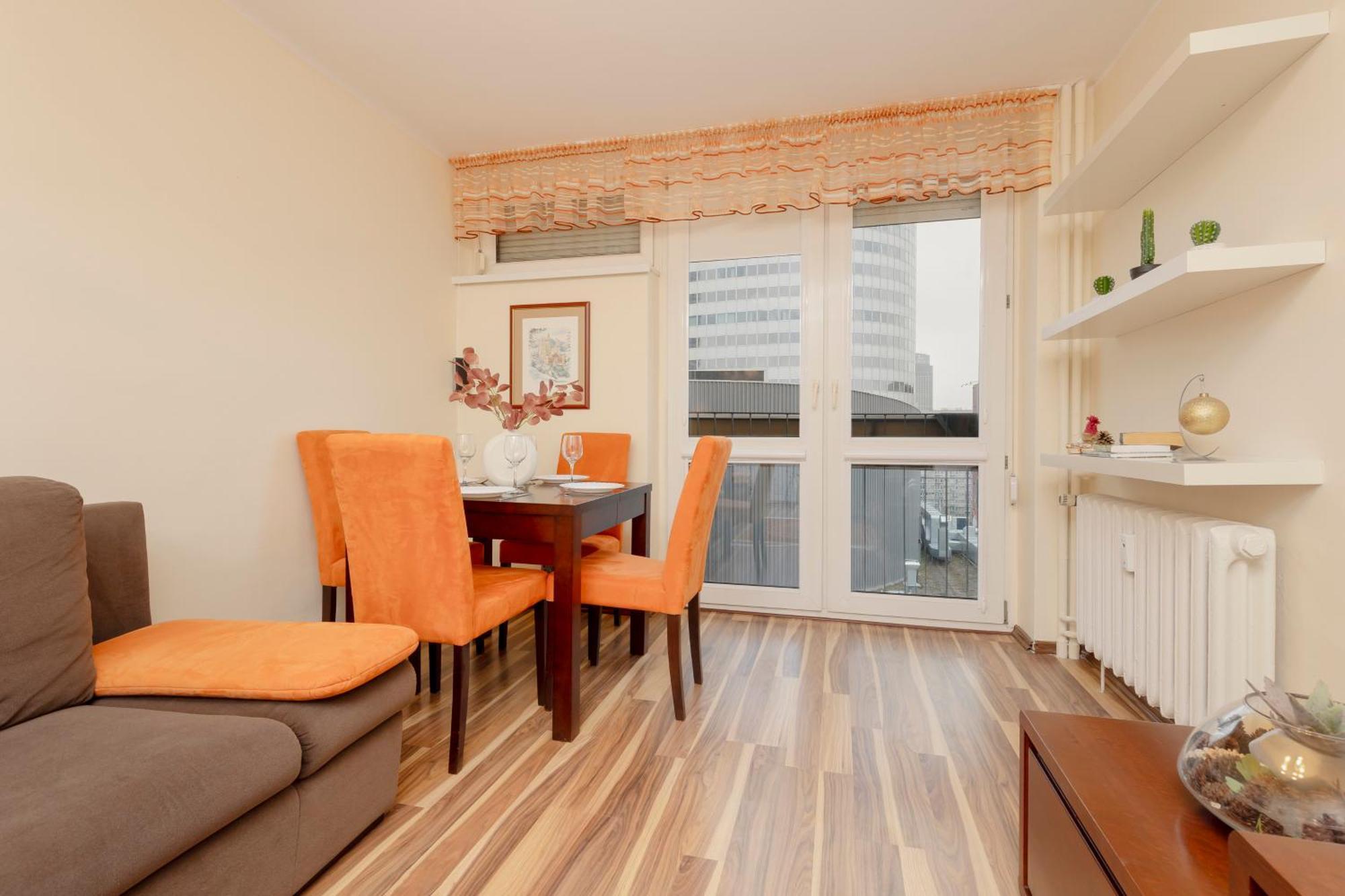 Bright & Cozy Apartments In The City Center By Noclegi Renters Varsovie Extérieur photo